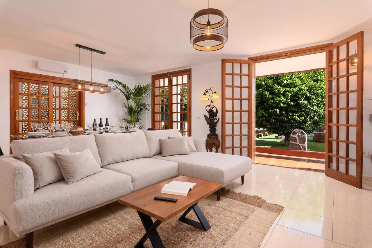 Karat Villa Fernanda Tacoronte Spain